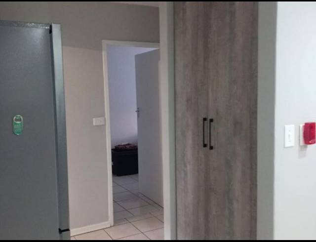 2 BEDROOM TOWNHOUSE FOR SALE IN ERASMUSKLOOF